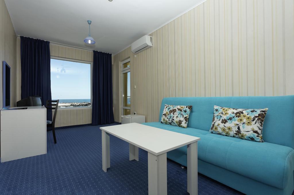 Hotel Marina Kiten (Burgas) Quarto foto